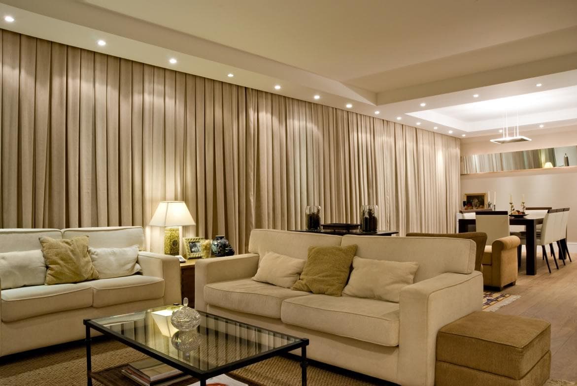 Cortinas clássicas sob medida instaladas pela Portal Decor Morumbi
